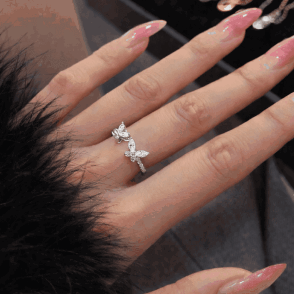 Lumiere double butterfly Ring
